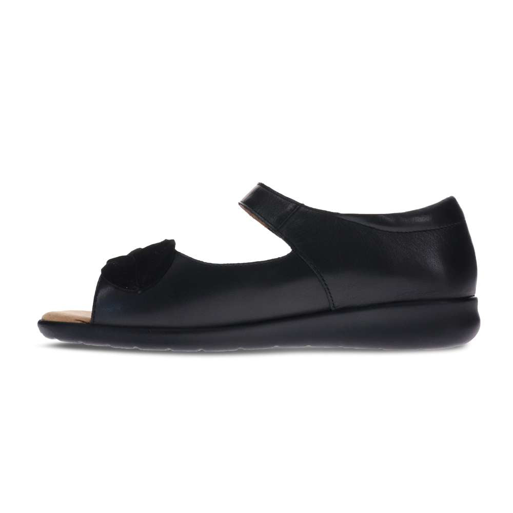 Fonda Closed Heel Sandal - Black