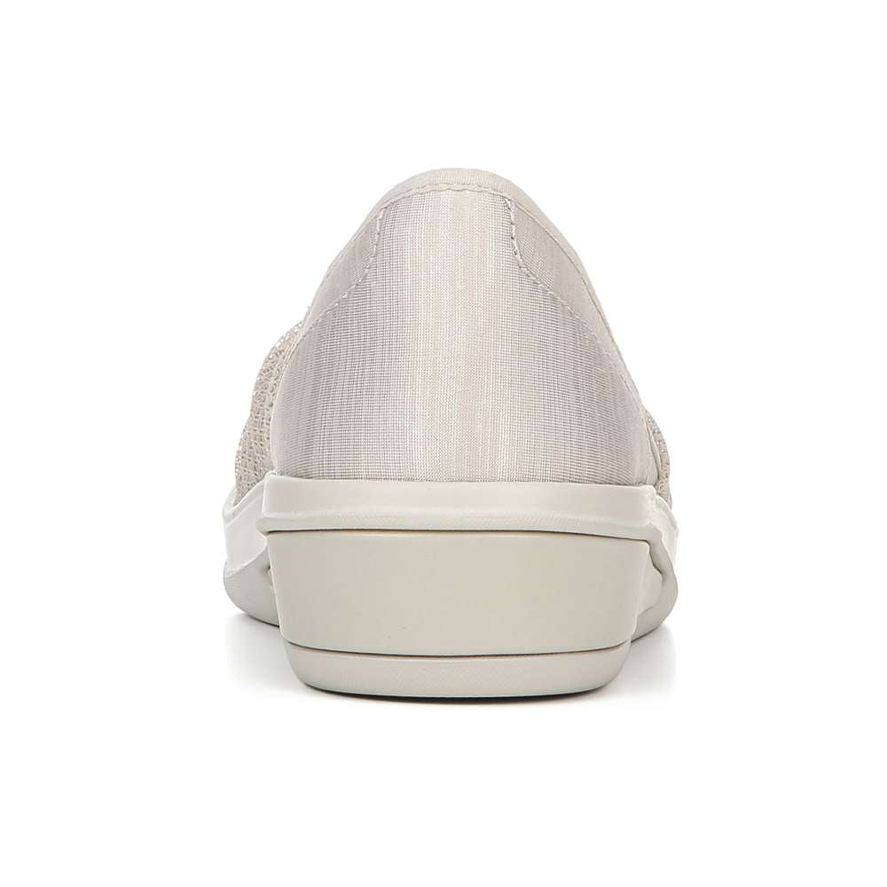 Minnie Slip-On - Sand