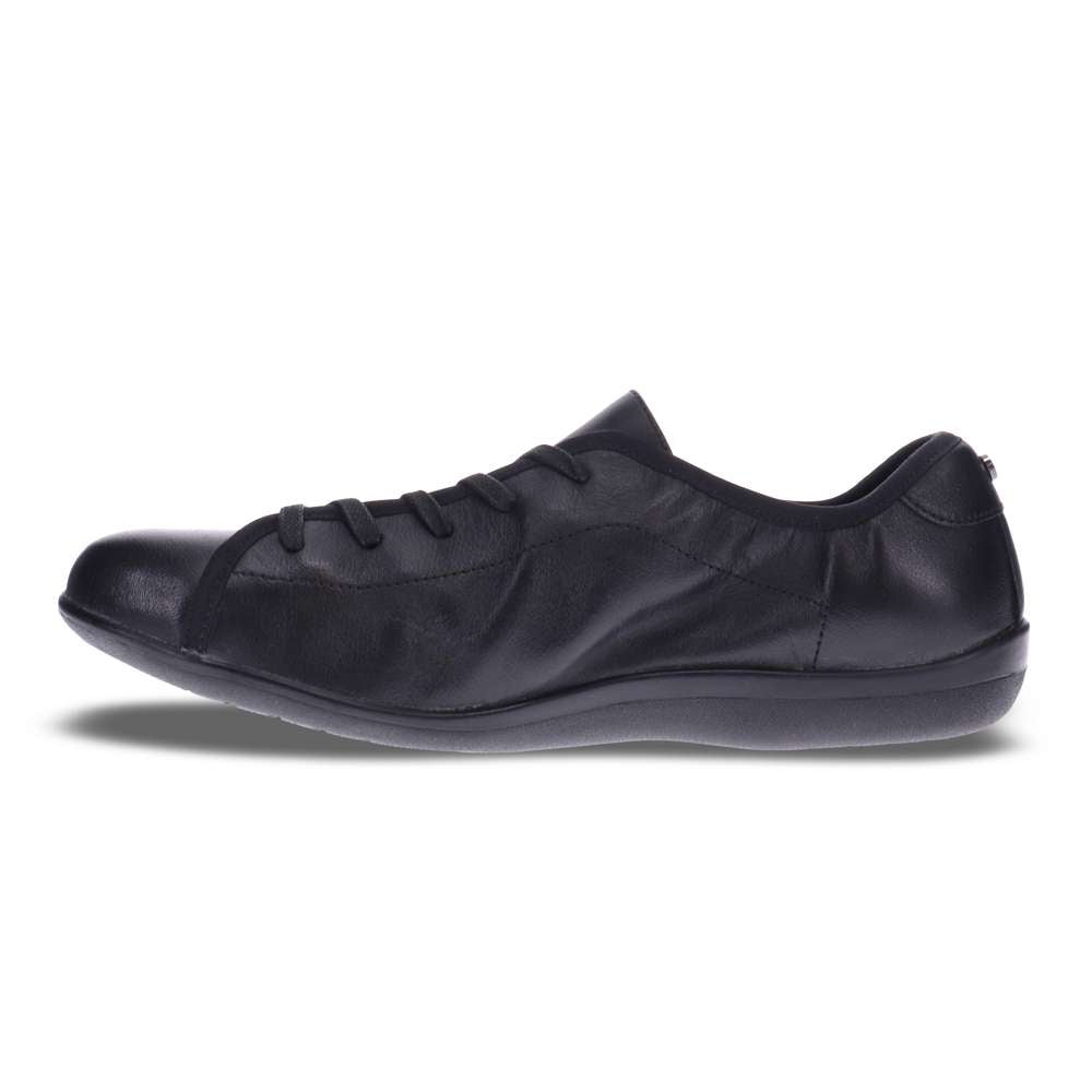 Lyon Lace-Up - Black