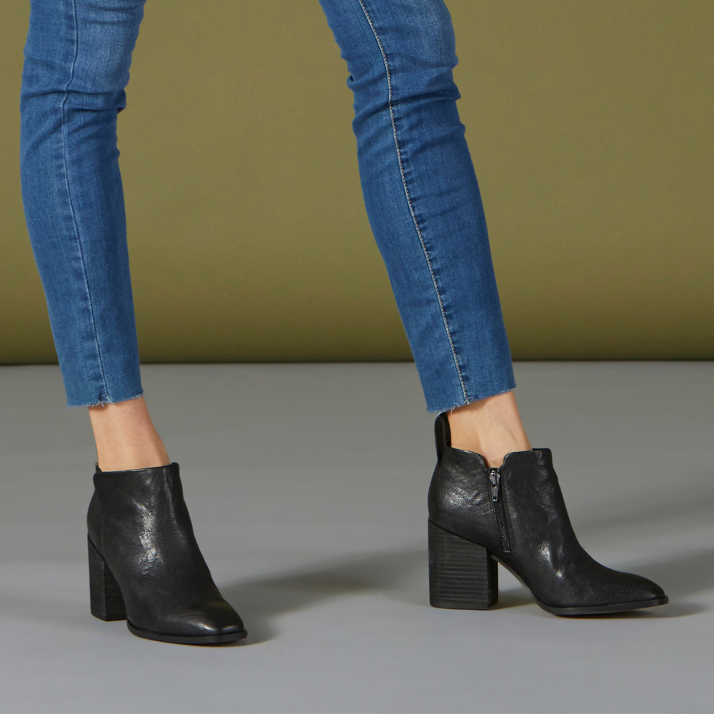 Vionic Riding Boots About Vionic – Comfort Co Shoes New Zealand