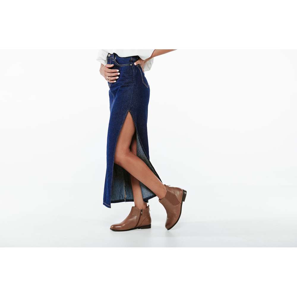 Trinity Boots - Tan