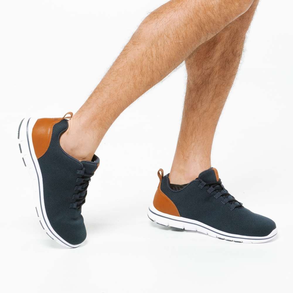 Hudson Lace-Up Sneaker - Navy