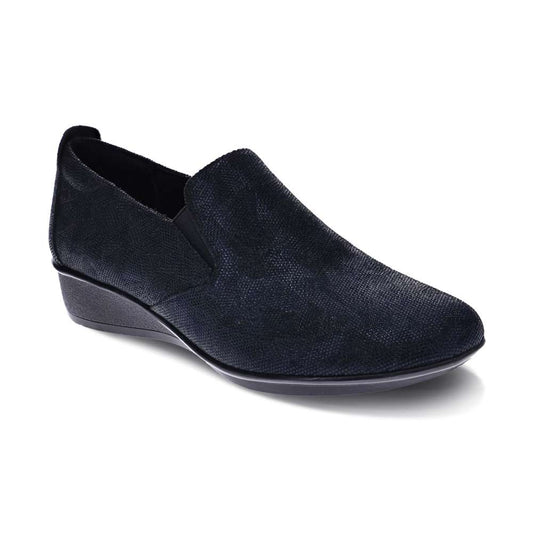 Jamaica Loafer - Black Angle
