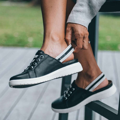 Bugsy Slip-On Sneaker - Silver