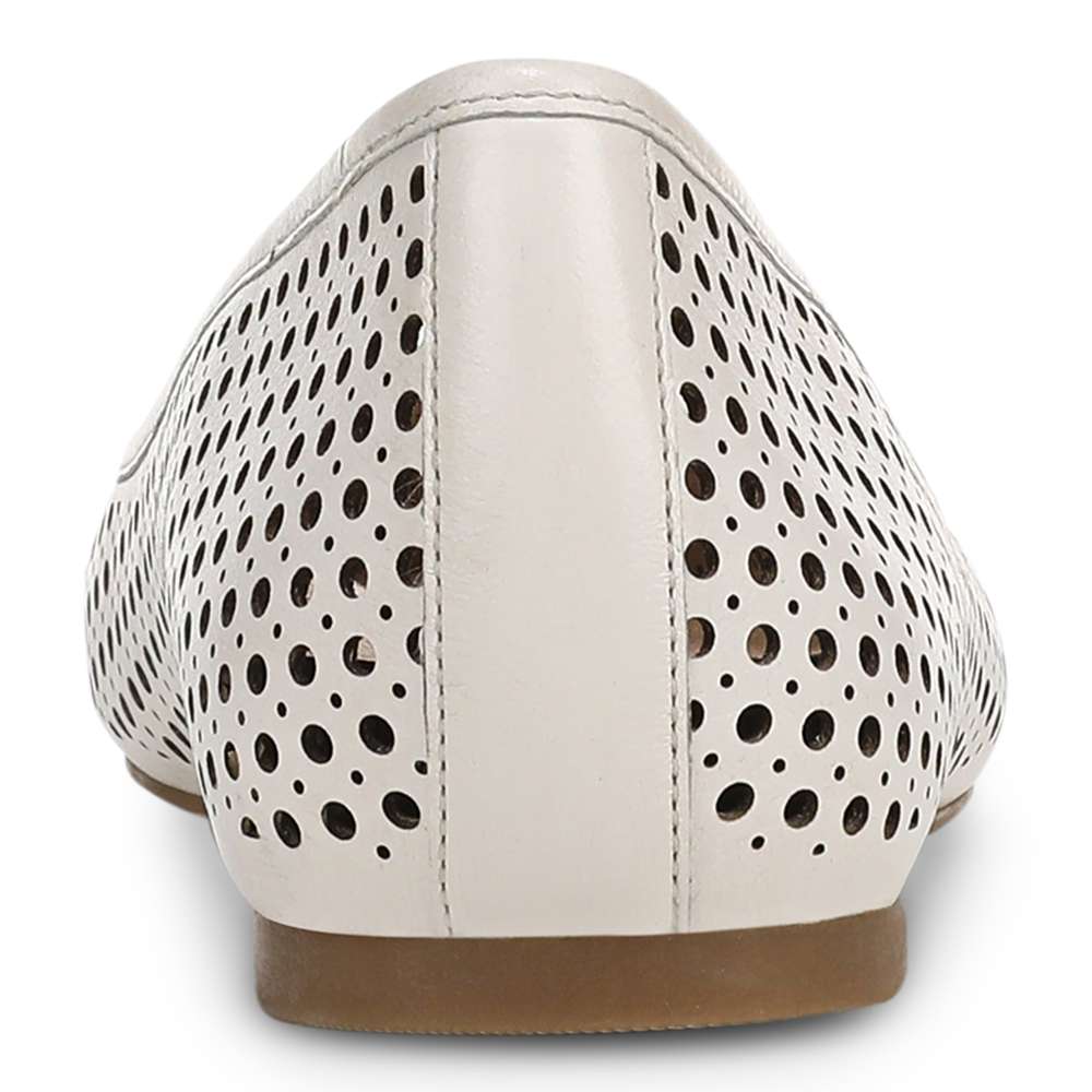 Orinda Perf Ballet Flat - Off White