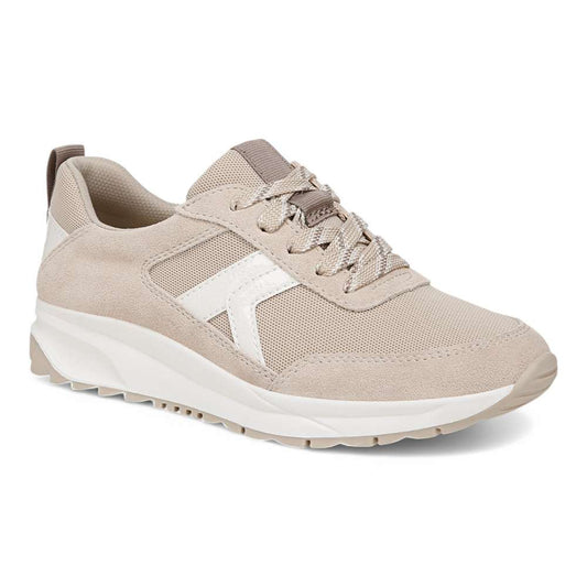 Shay Jogger Lace-Up Sneaker - White/Beige