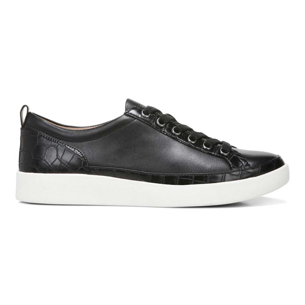 Winny Lace-Up Casual Sneaker - Black